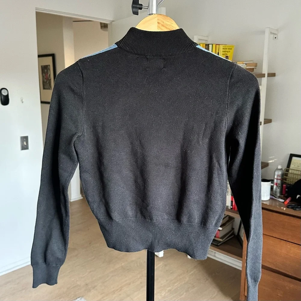 Urban Outfitters Black and Blue Chevron Sweater XS - Picture 2 of 4